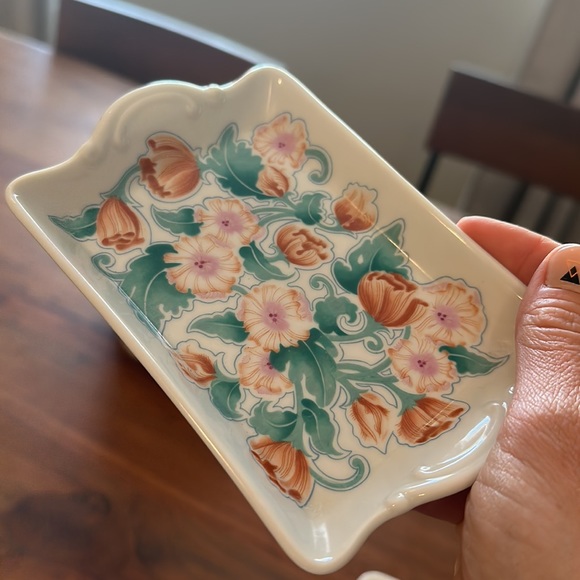 Vintage Made in Japan Square Ceramic Box With Lid Peach Floral Design With Tray - Picture 5 of 6